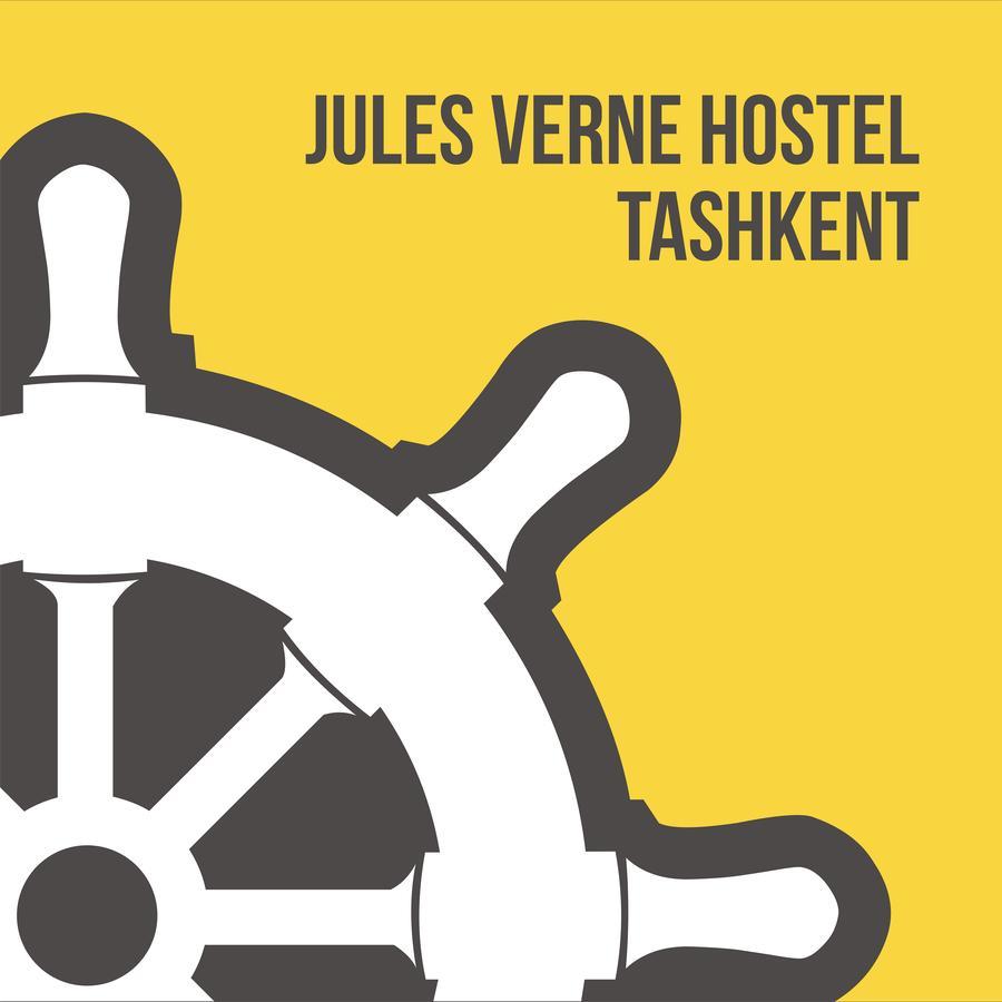 Jules Verne Hostel Tashkent Esterno foto
