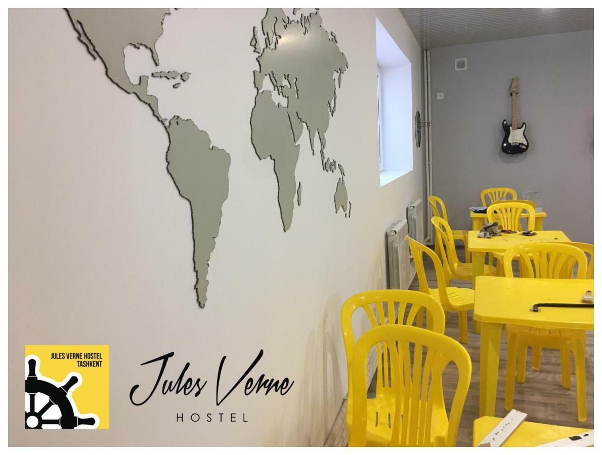 Jules Verne Hostel Tashkent Esterno foto